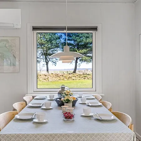 Elny - 500m To The Fjord By Interhome Feriehus